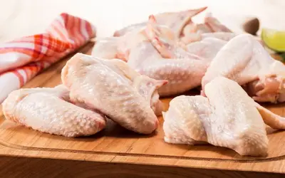 Malásia habilita quatro frigoríficos brasileiros para exportação de frango