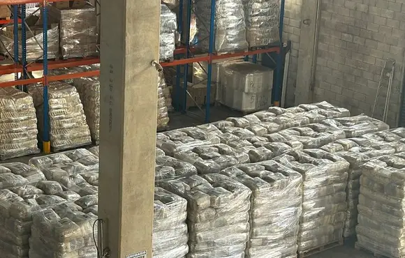 Portaria do MDS simplifica pedido de cestas de alimentos por municípios gaúchos afetados pelas enchentes